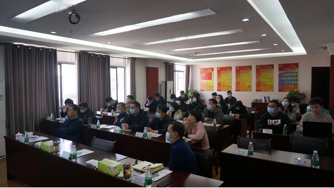 汉源公司项目启动会.png