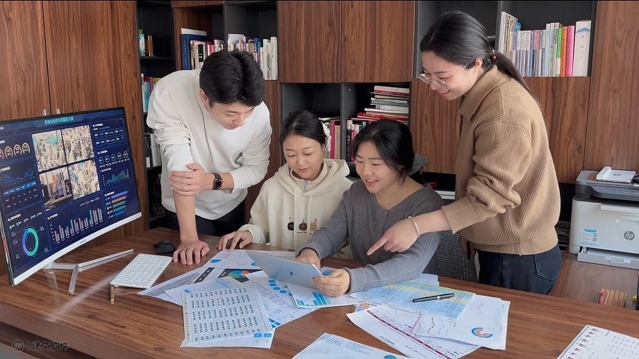 5人建文软件.jpg